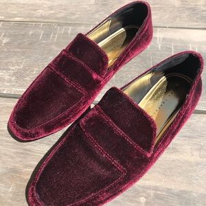 Zara Burgundy Velvet Loafers